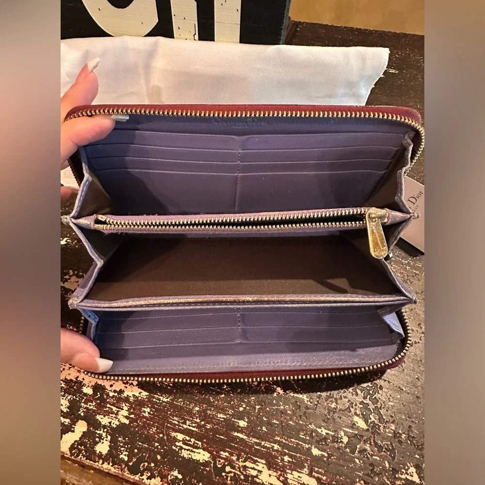 Beautiful Dior Patent Leather Bicolor Wallet